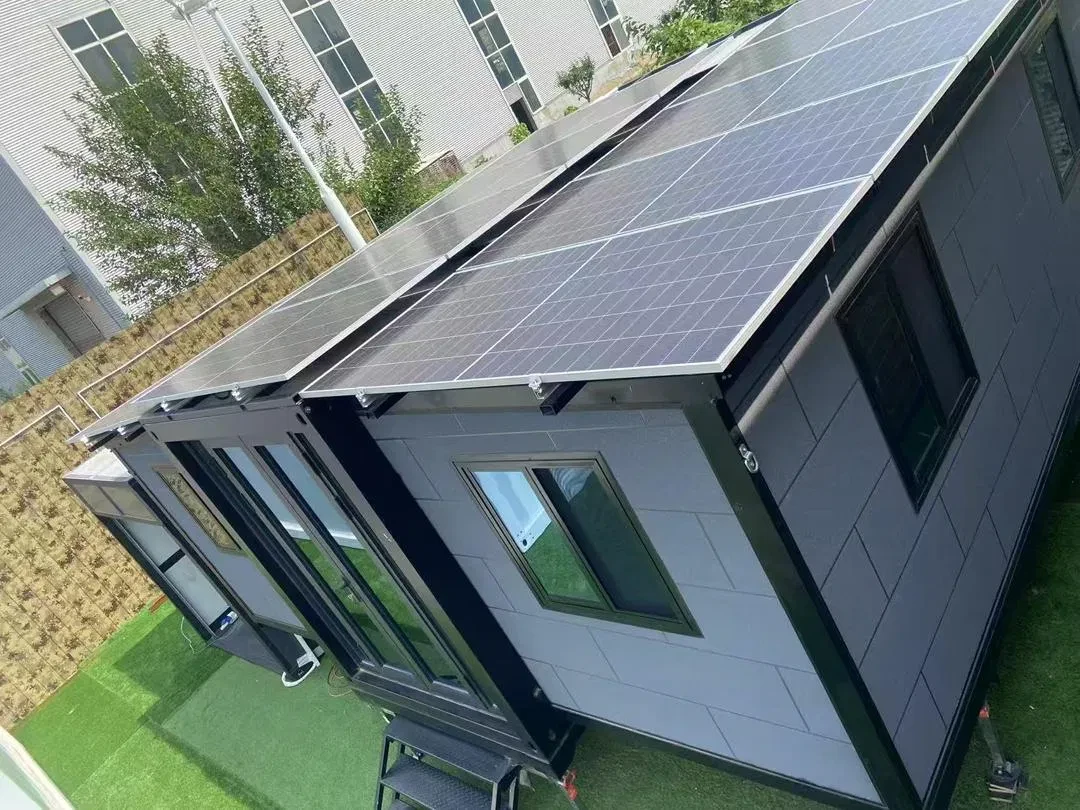 Solar + LiFePO₄ storage